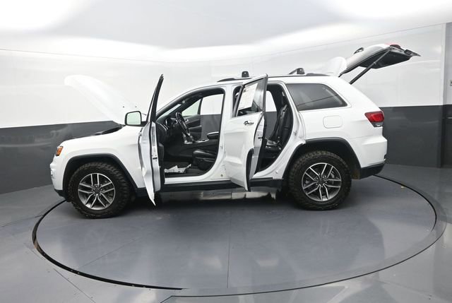 Used 2021 Jeep Grand Cherokee Limited AWD/4WD image 33