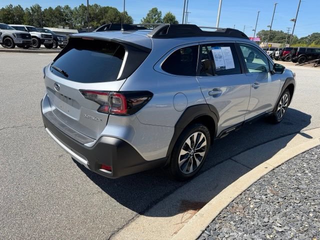 Used 2024 Subaru Outback Limited AWD/4WD image 8