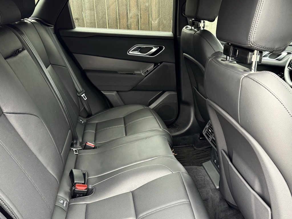 New 2025 Land Rover Range Rover Velar Dynamic SE image 34