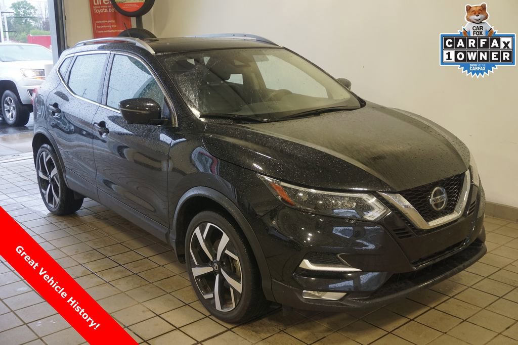Used 2021 Nissan Rogue Sport SL w/ Premium Package AWD/4WD image 1