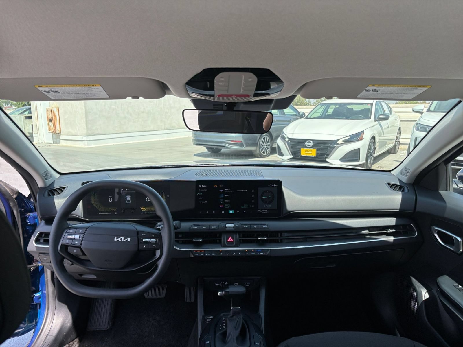 Used 2026 Kia K4 FWD image 32