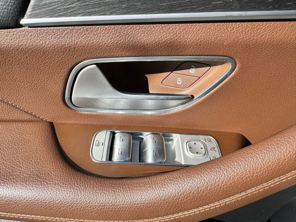 Used 2024 Mercedes-Benz GLE 350 4MATIC image 13