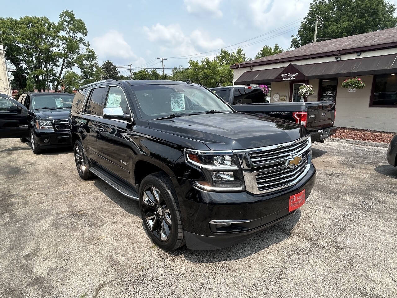 Used 2015 Chevrolet Tahoe LTZ AWD/4WD image 14