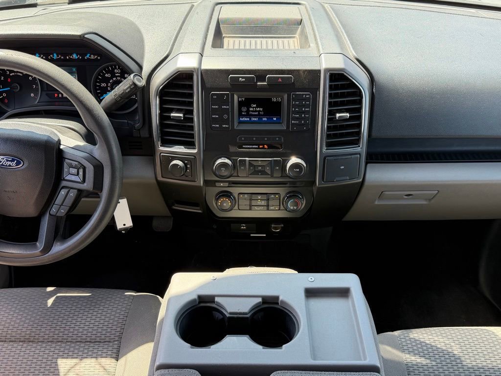 Used 2017 Ford F150 XLT AWD/4WD image 9