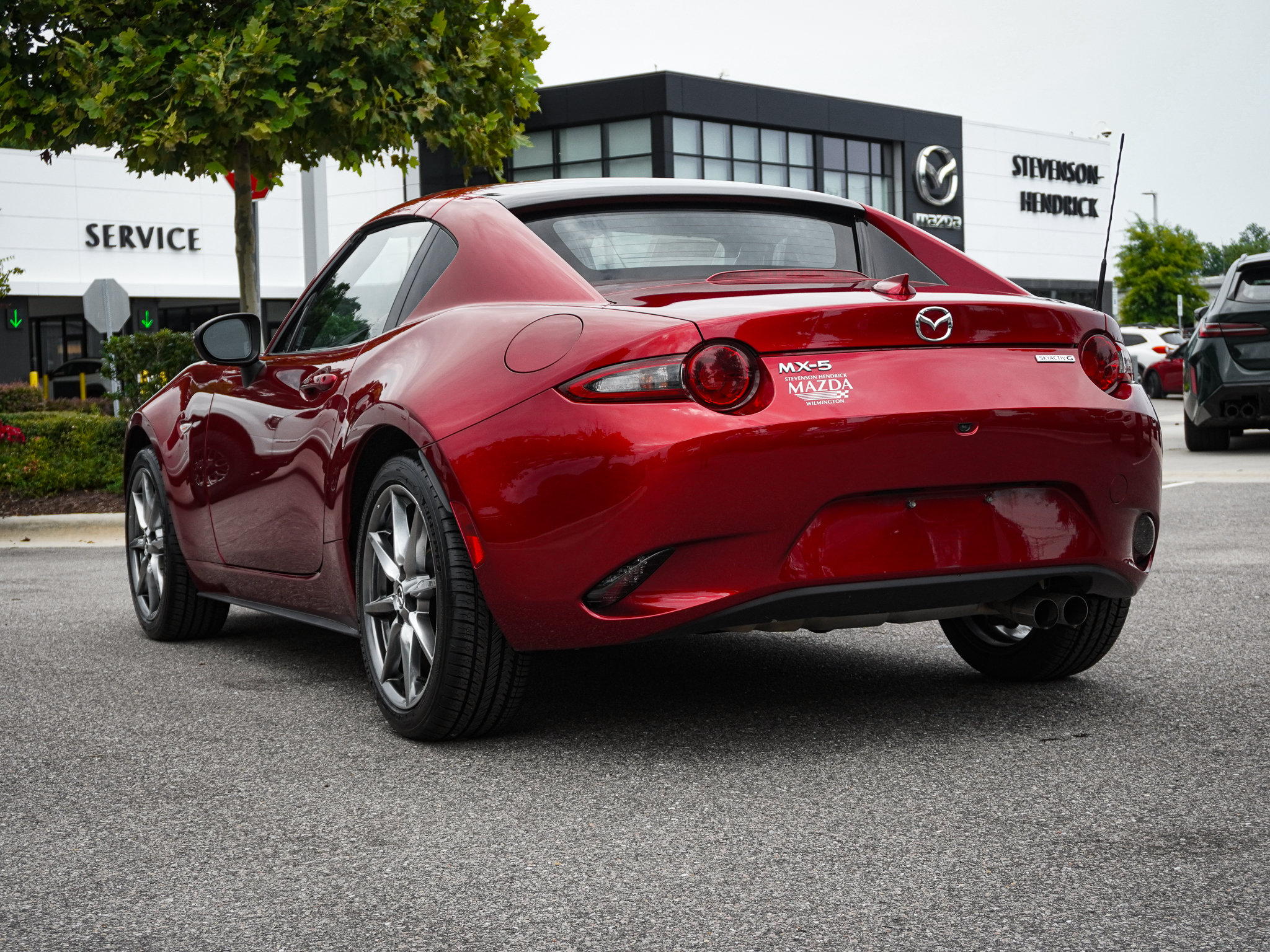 Used 2022 MAZDA MX-5 Miata RF Grand Touring RWD image 8