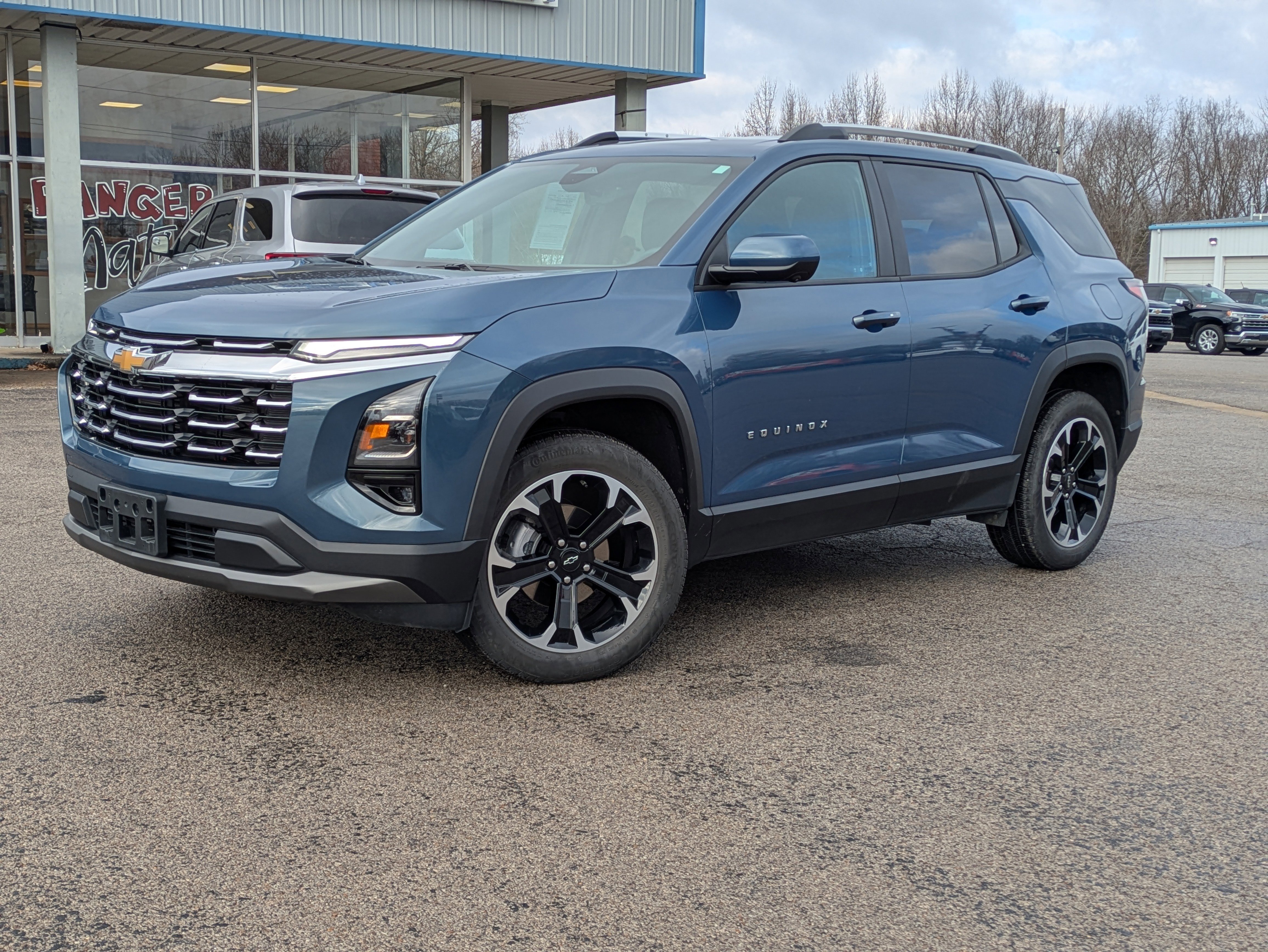 Used 2025 Chevrolet Equinox LT w/ Convenience Package II