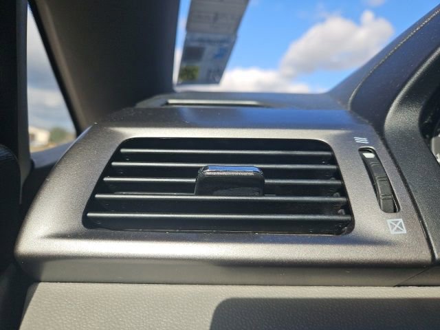 Used 2016 Honda Odyssey Touring Elite image 49