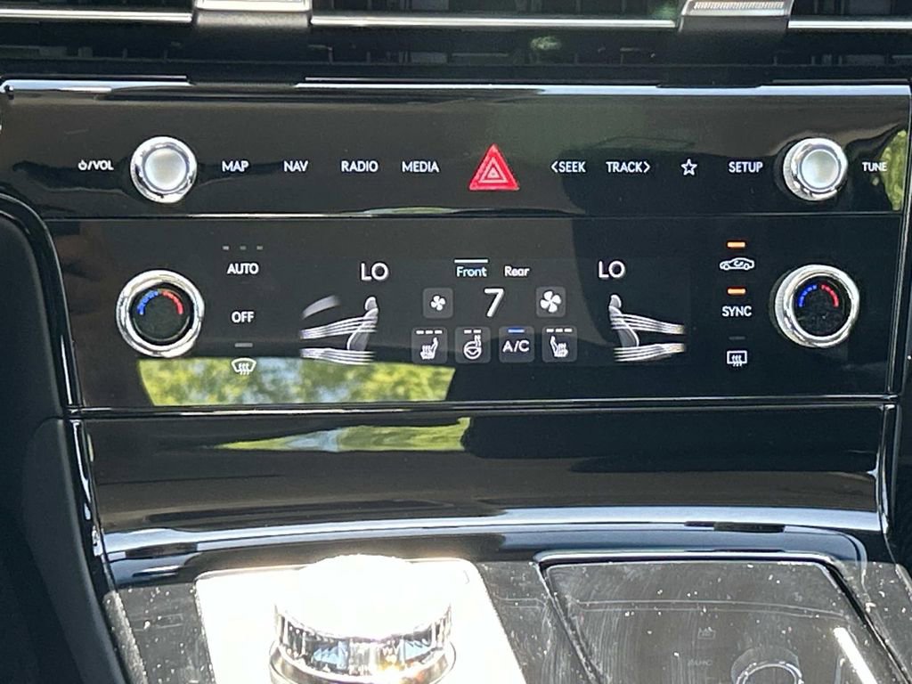 Used 2025 Genesis G80 2.5T AWD/4WD image 24