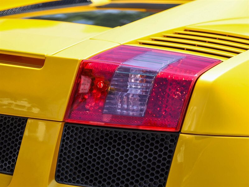 Used 2004 Lamborghini Gallardo AWD/4WD image 15