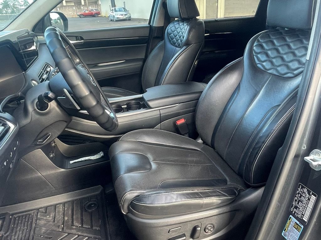 Used 2021 Hyundai Palisade Limited image 11