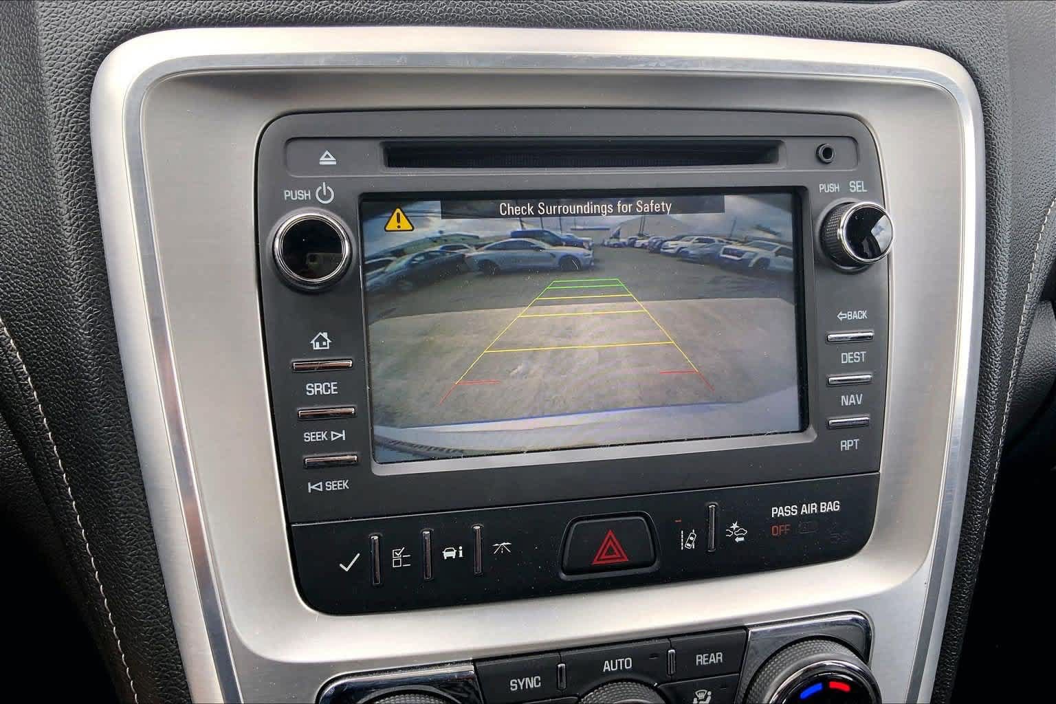 Used 2016 GMC Acadia SLT w/ Open Road Package FWD image 26