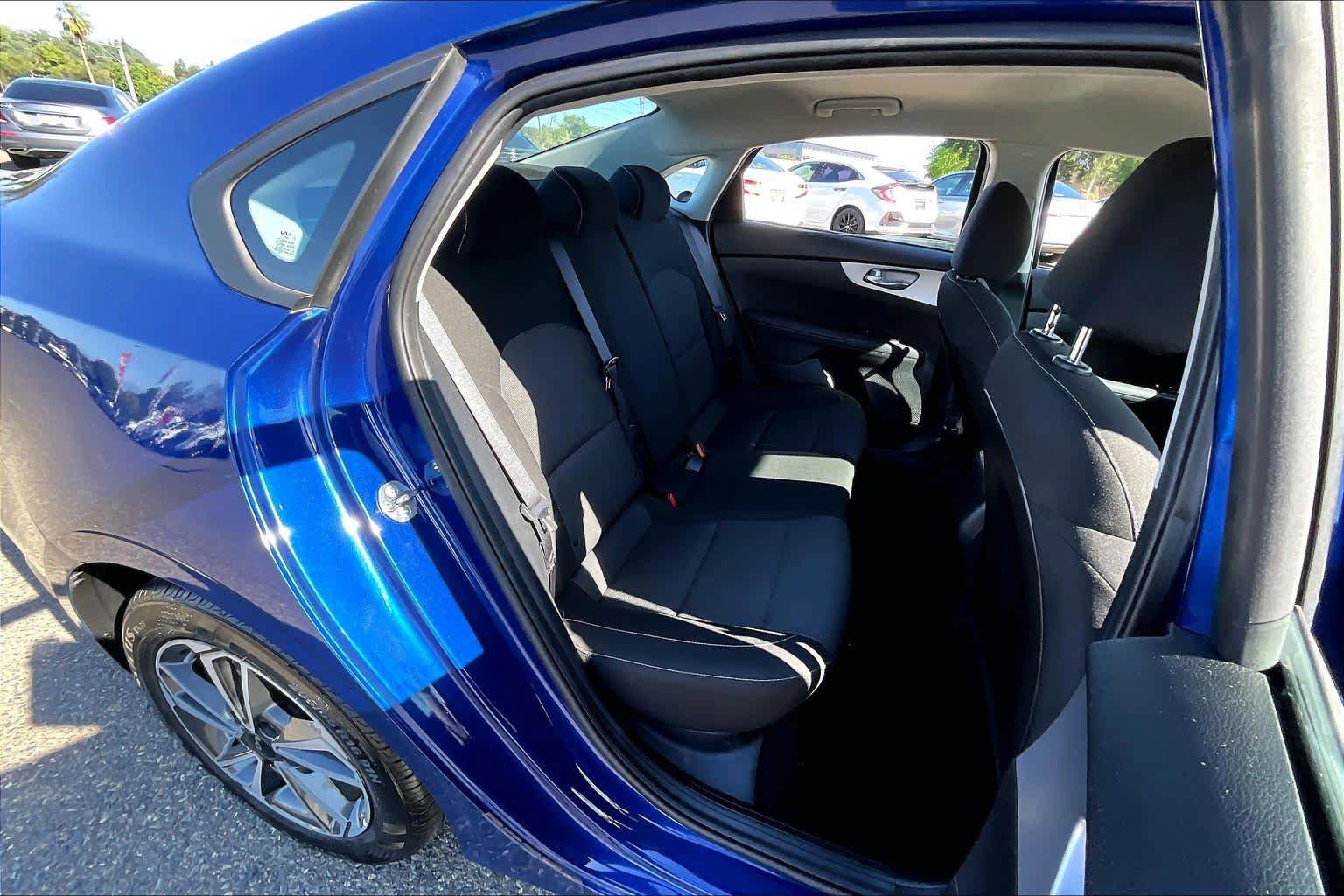 Used 2023 Kia Forte LXS w/ LXS Technology Package FWD image 19