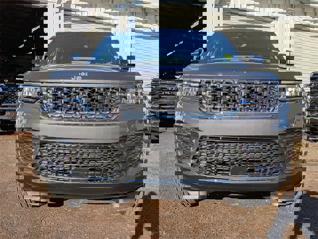 New 2025 Jeep Grand Cherokee Laredo X image 7