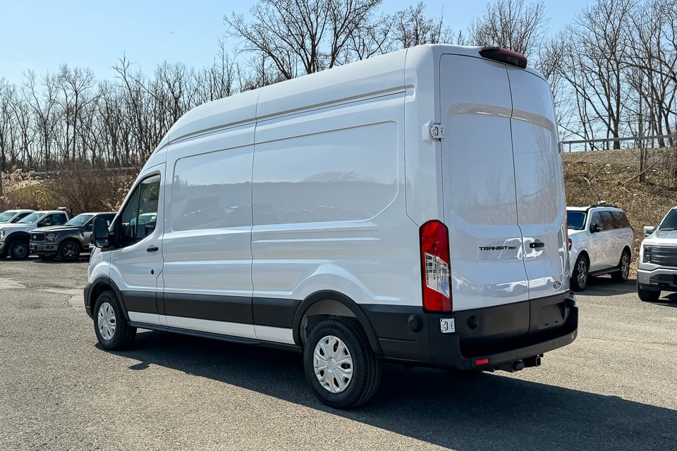 New 2026 Ford Transit 350 148 High Roof w/ Exterior Upgrade Package RWD image 5