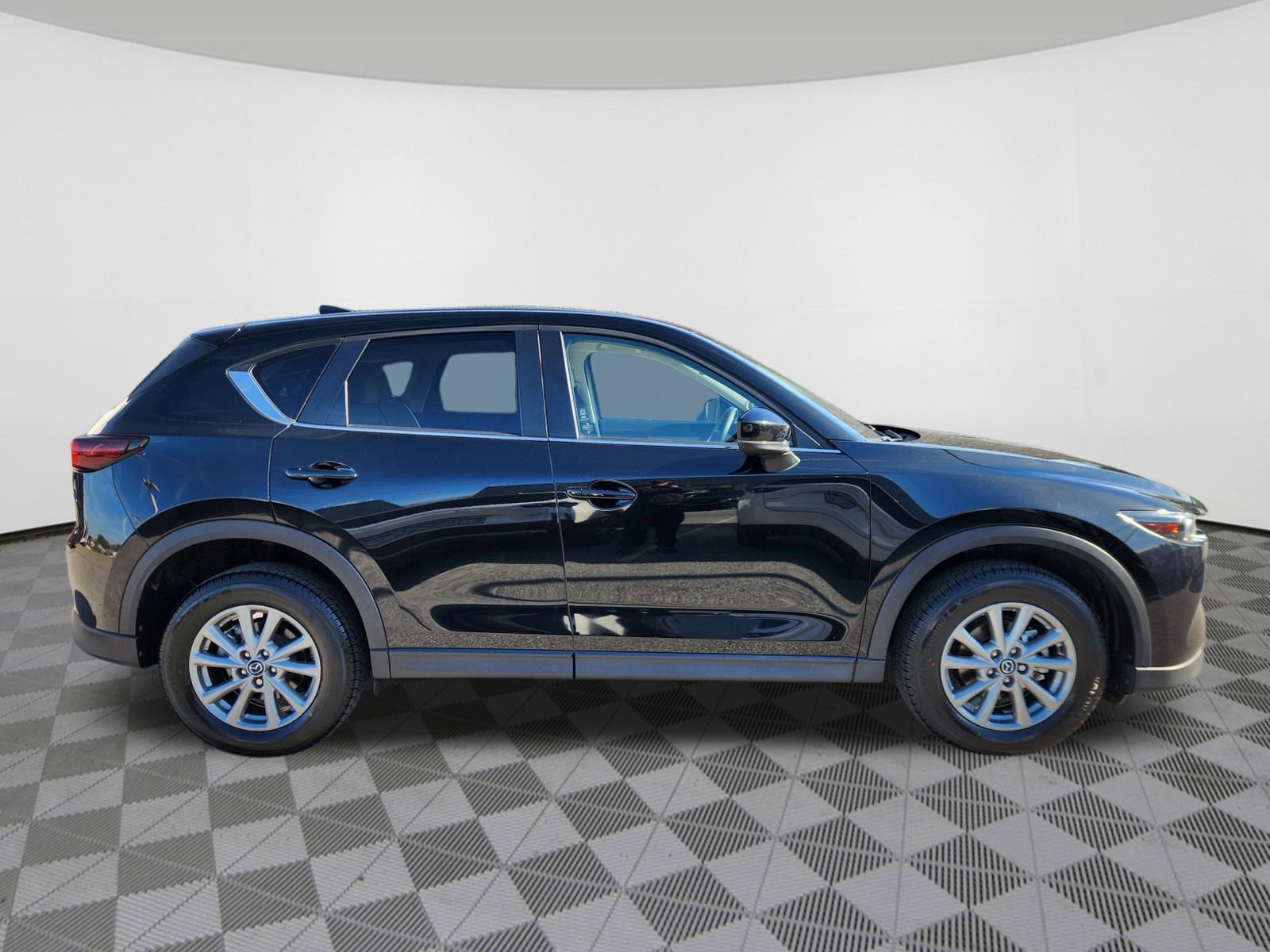 Certified 2023 MAZDA CX-5 AWD 2.5 S w/ Preferred Package image 6
