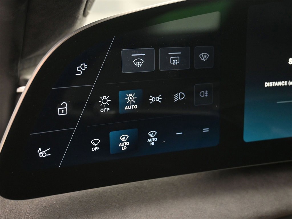 Used 2022 Lucid Air Grand Touring image 10