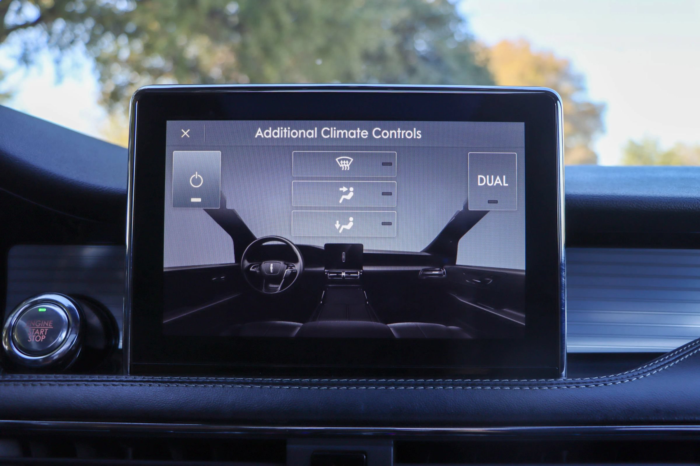 Used 2020 Lincoln Corsair AWD w/ Premium Package image 41
