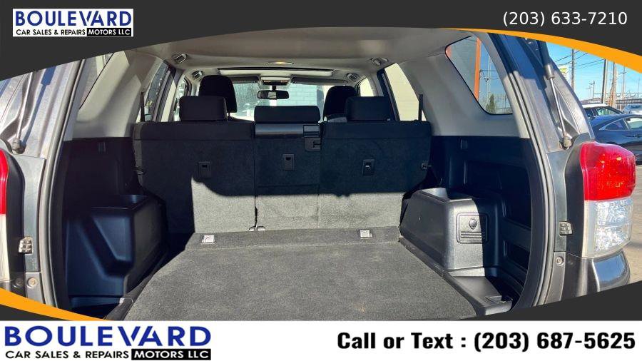 Used 2010 Toyota 4Runner SR5 AWD/4WD image 29