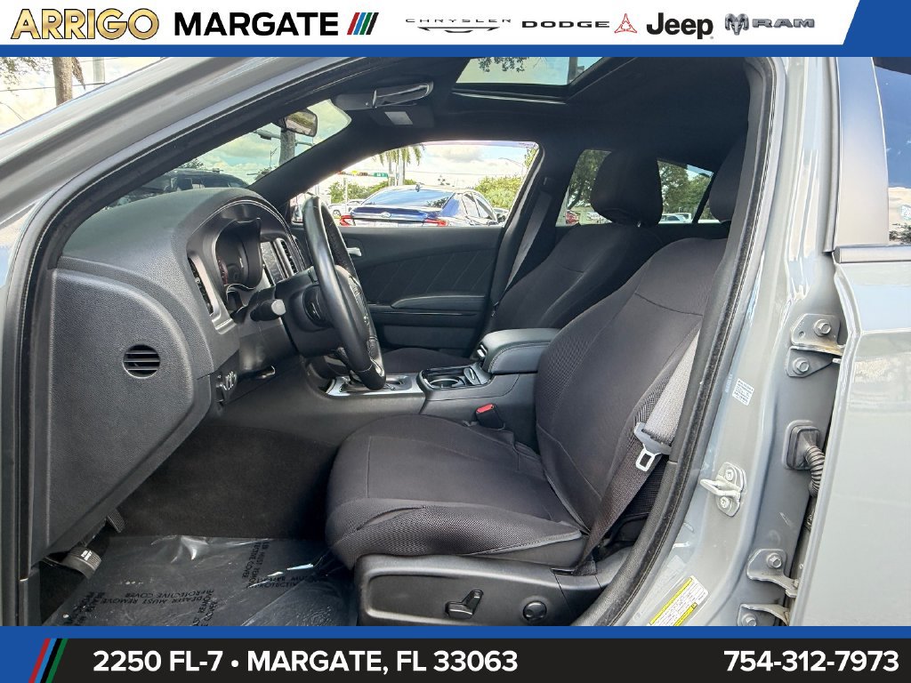 Certified 2023 Dodge Charger SXT w/ Blacktop Package RWD image 9