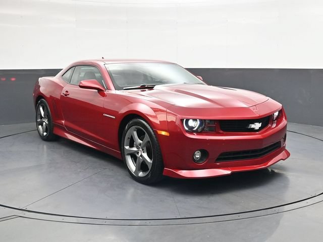 Used 2013 Chevrolet Camaro LT RWD image 2