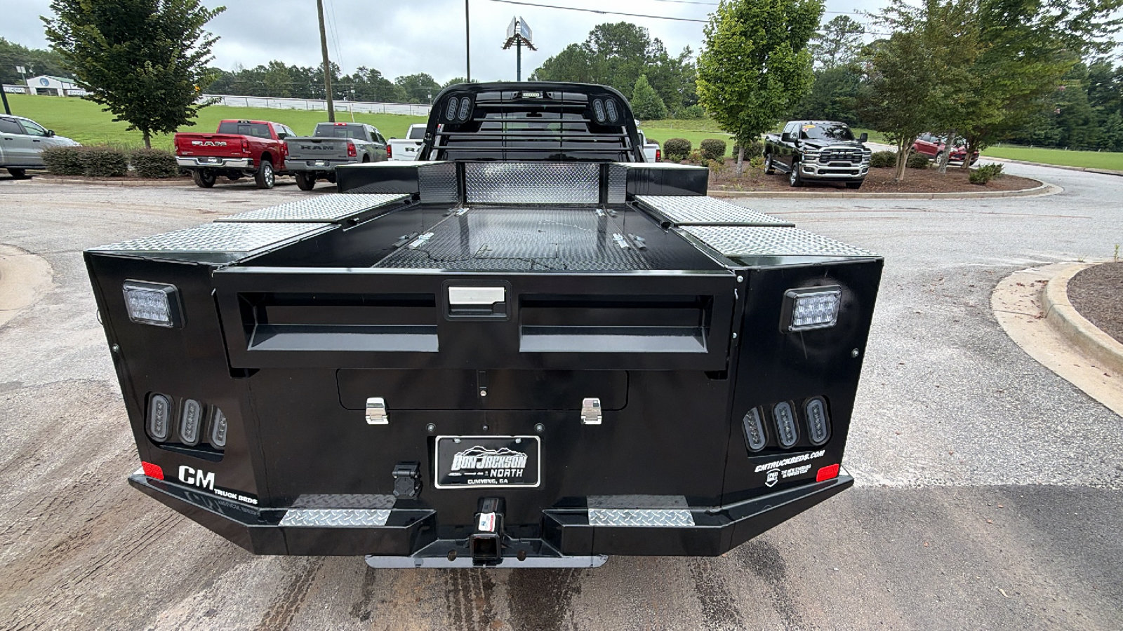New 2025 RAM 5500 Tradesman w/ Safety Group AWD/4WD image 9