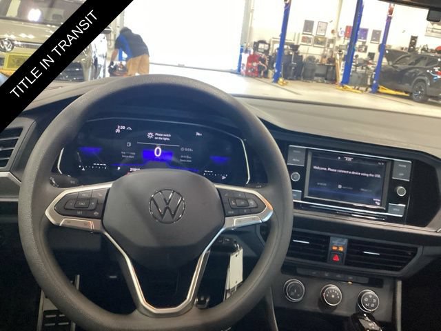 Used 2023 Volkswagen Jetta Sport FWD image 6