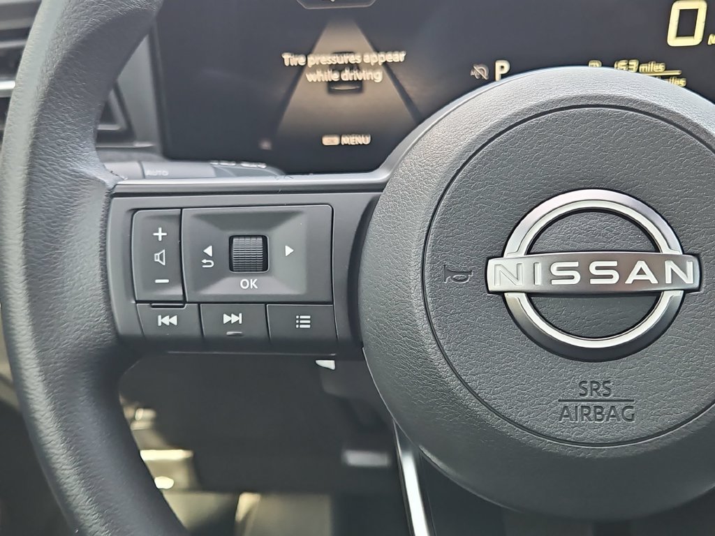 New 2027 Nissan Kicks S FWD image 24