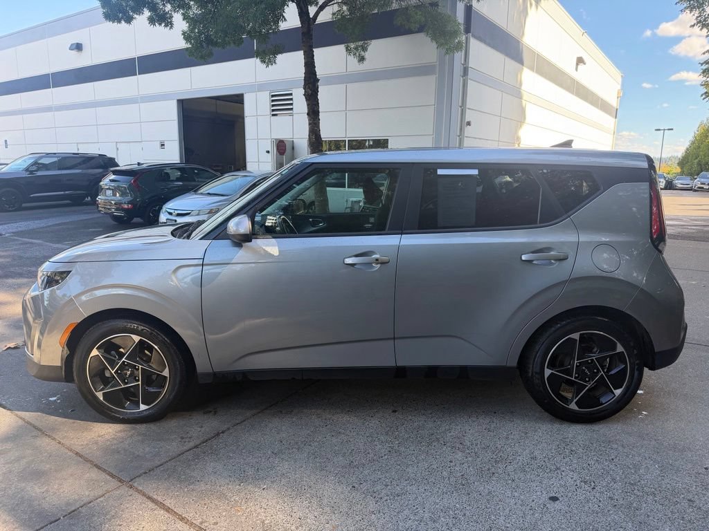 Certified 2023 Kia Soul EX FWD image 5