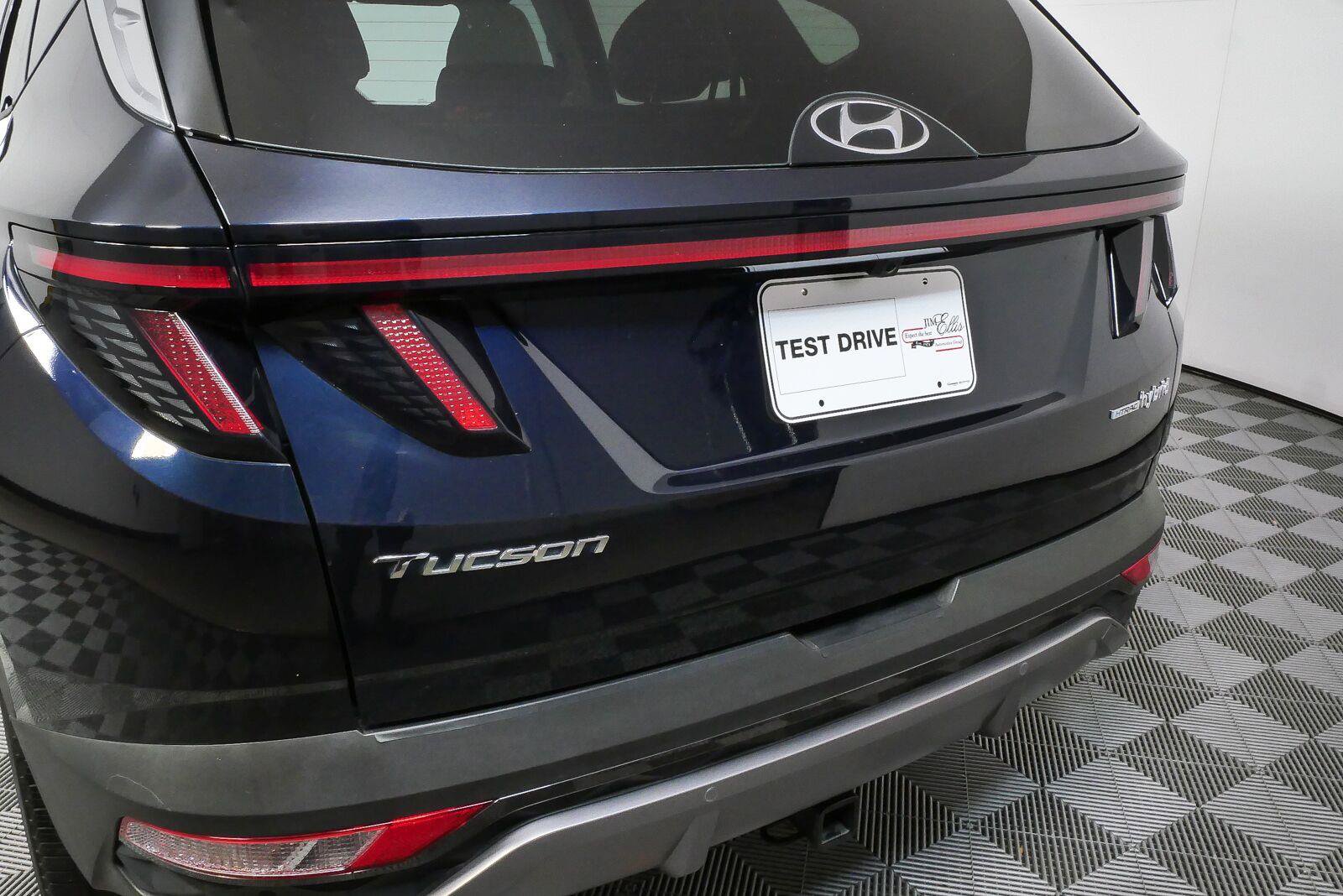 Used 2024 Hyundai Tucson Limited AWD/4WD image 42