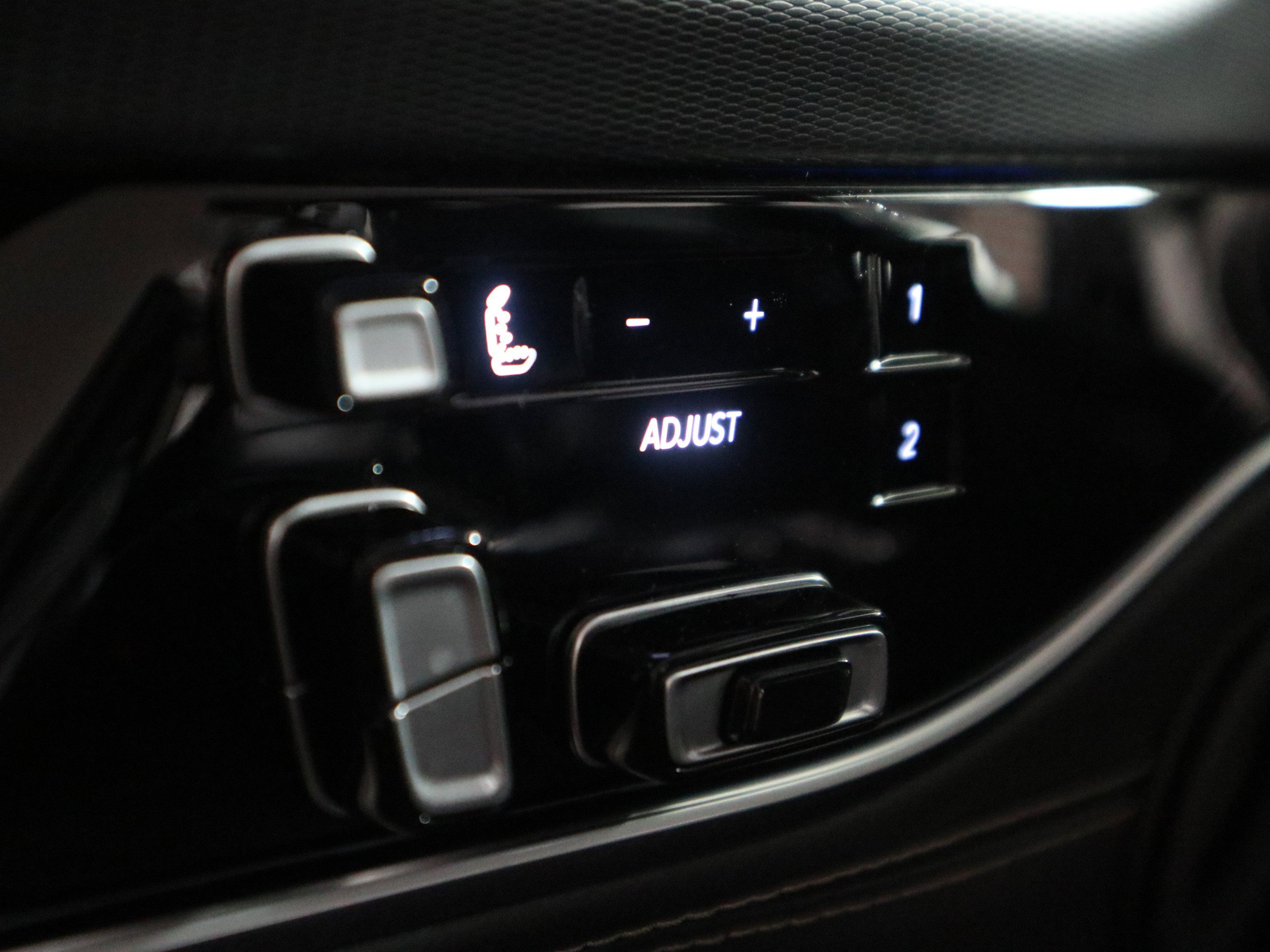 New 2026 Jeep Grand Wagoneer Summit image 37