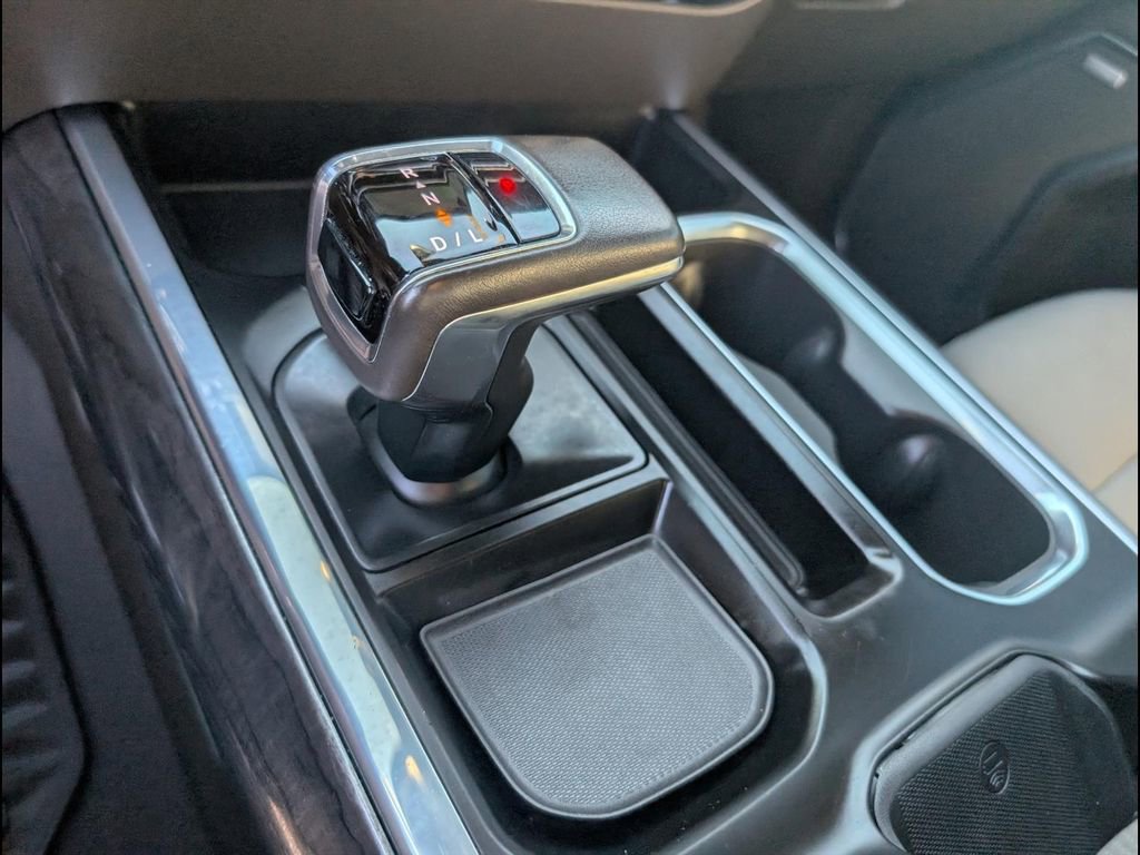 Used 2022 Chevrolet Silverado 1500 LTZ w/ Technology Package image 15