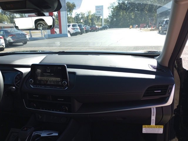 New 2026 Nissan Rogue SV image 18