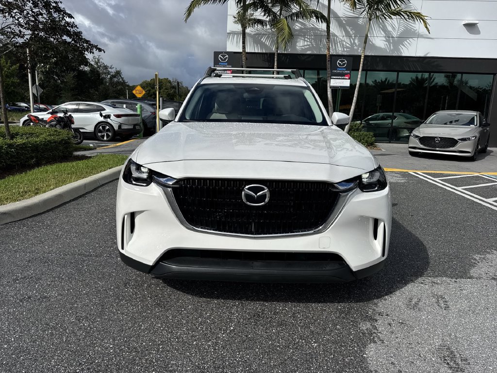 Used 2024 MAZDA CX-90 Plug-In Hybrid w/ Preferred AWD/4WD image 8