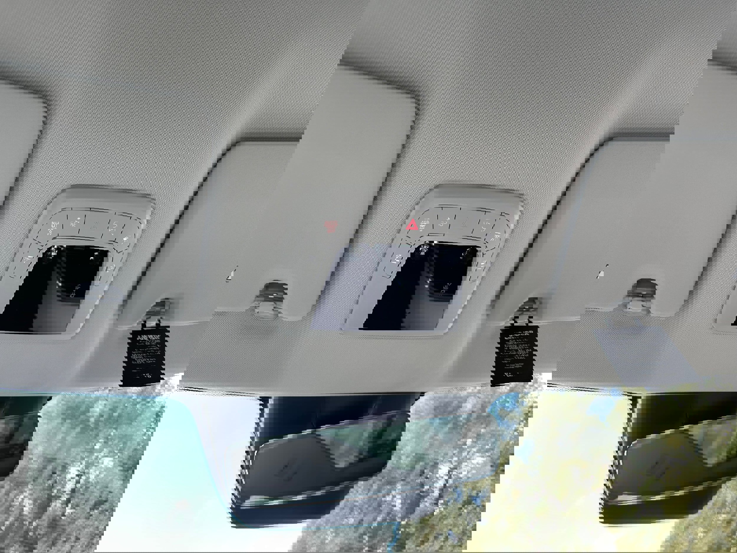 New 2025 Volvo EX90 Plus image 18