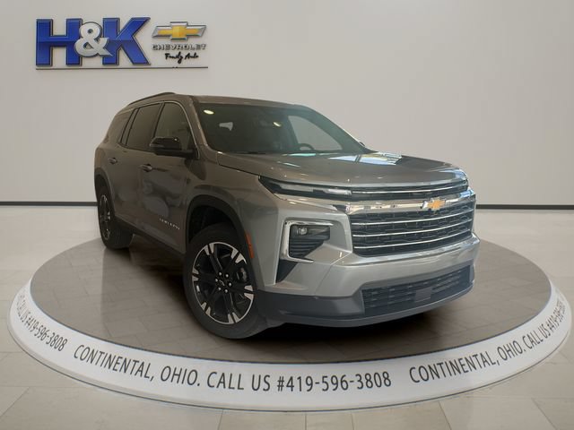 New 2027 Chevrolet Traverse LT w/ Sun and Wheel Package FWD image 1