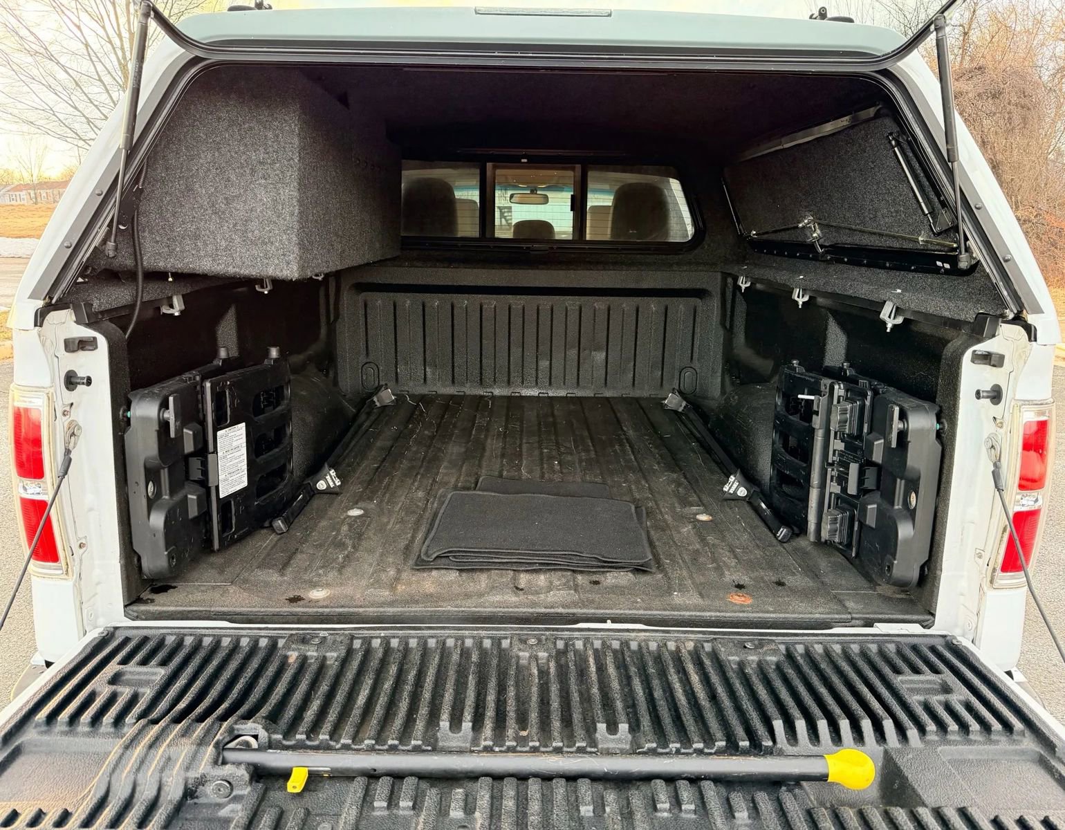 Used 2014 Ford F150 Lariat w/ Equipment Group 501A Mid image 16