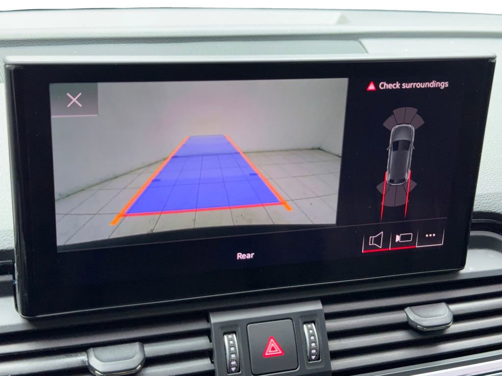 Used 2024 Audi Q5 2.0T Premium image 28