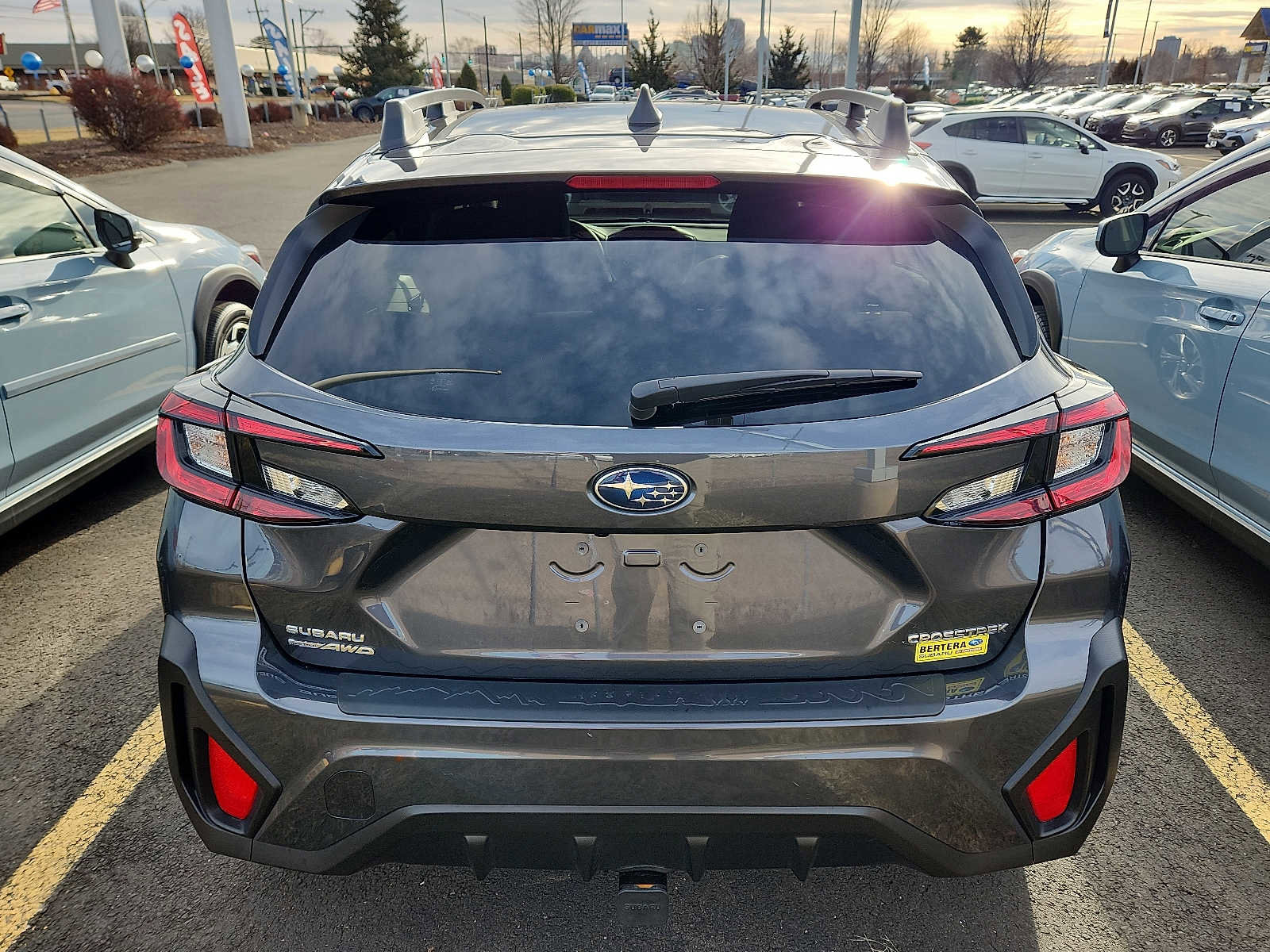 Used 2024 Subaru Crosstrek 2.0i Premium image 5