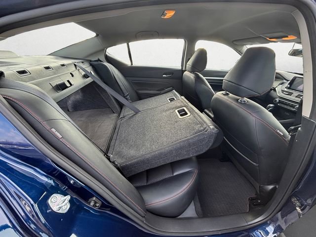 Used 2024 Nissan Altima 2.5 SR image 24