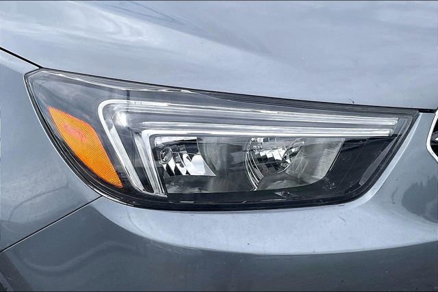 Used 2020 Buick Encore Preferred FWD image 30