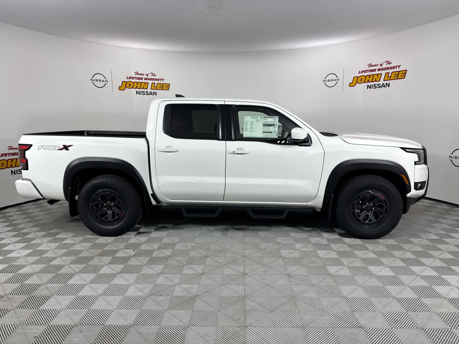 New 2026 Nissan Frontier Pro-X image 7