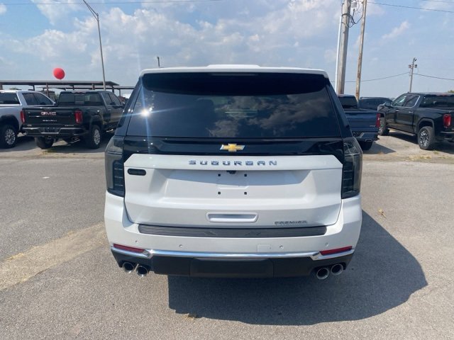 New 2025 Chevrolet Suburban Premier image 5