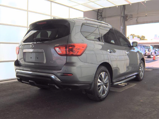 Used 2019 Nissan Pathfinder SV FWD video 2