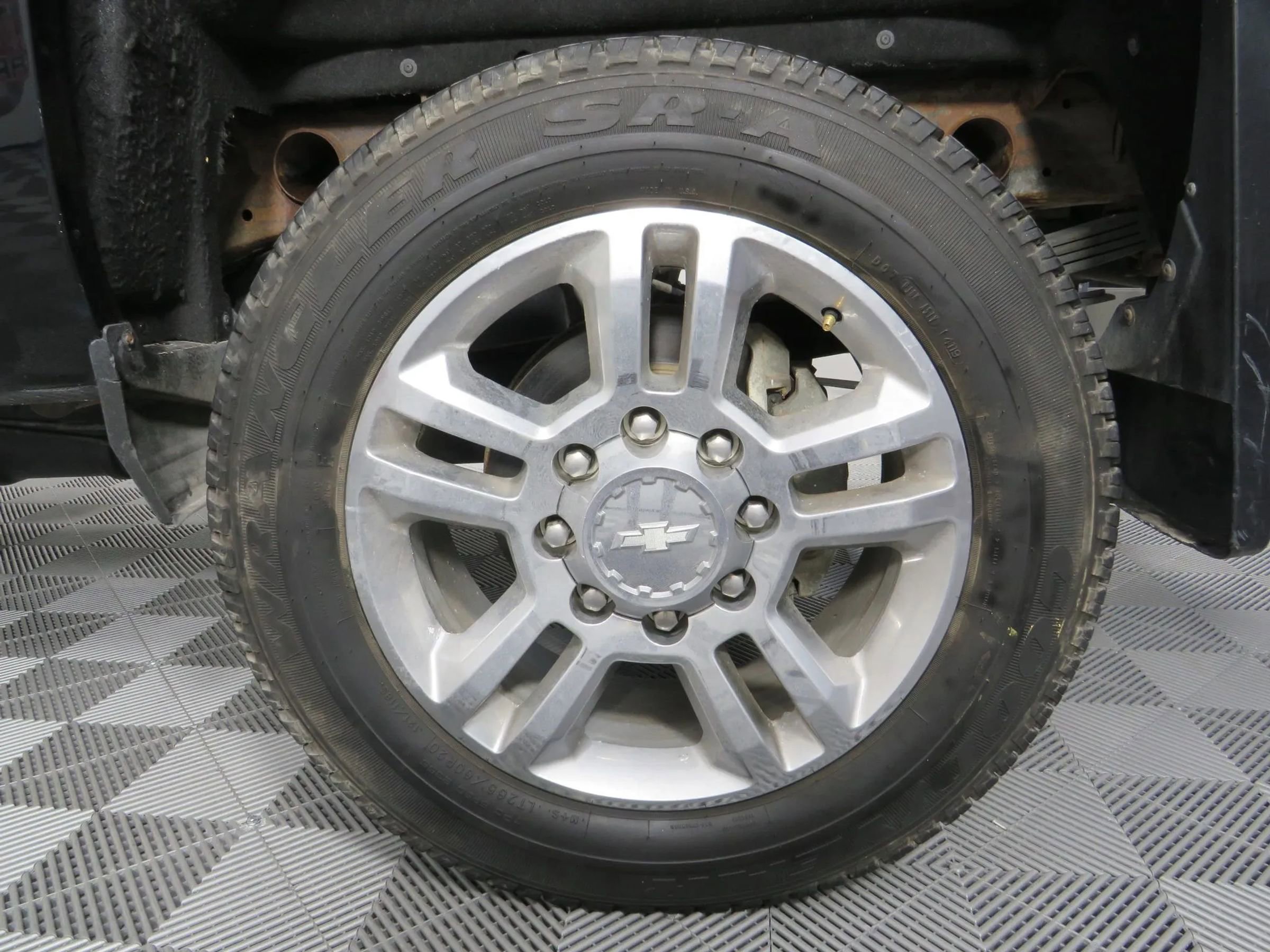 Used 2018 Chevrolet Silverado 2500 High Country image 45