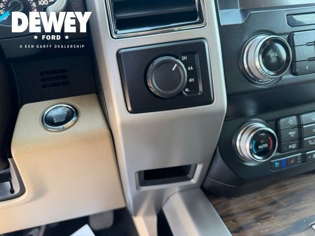 Used 2019 Ford F150 Lariat w/ Equipment Group 502A Luxury AWD/4WD image 14