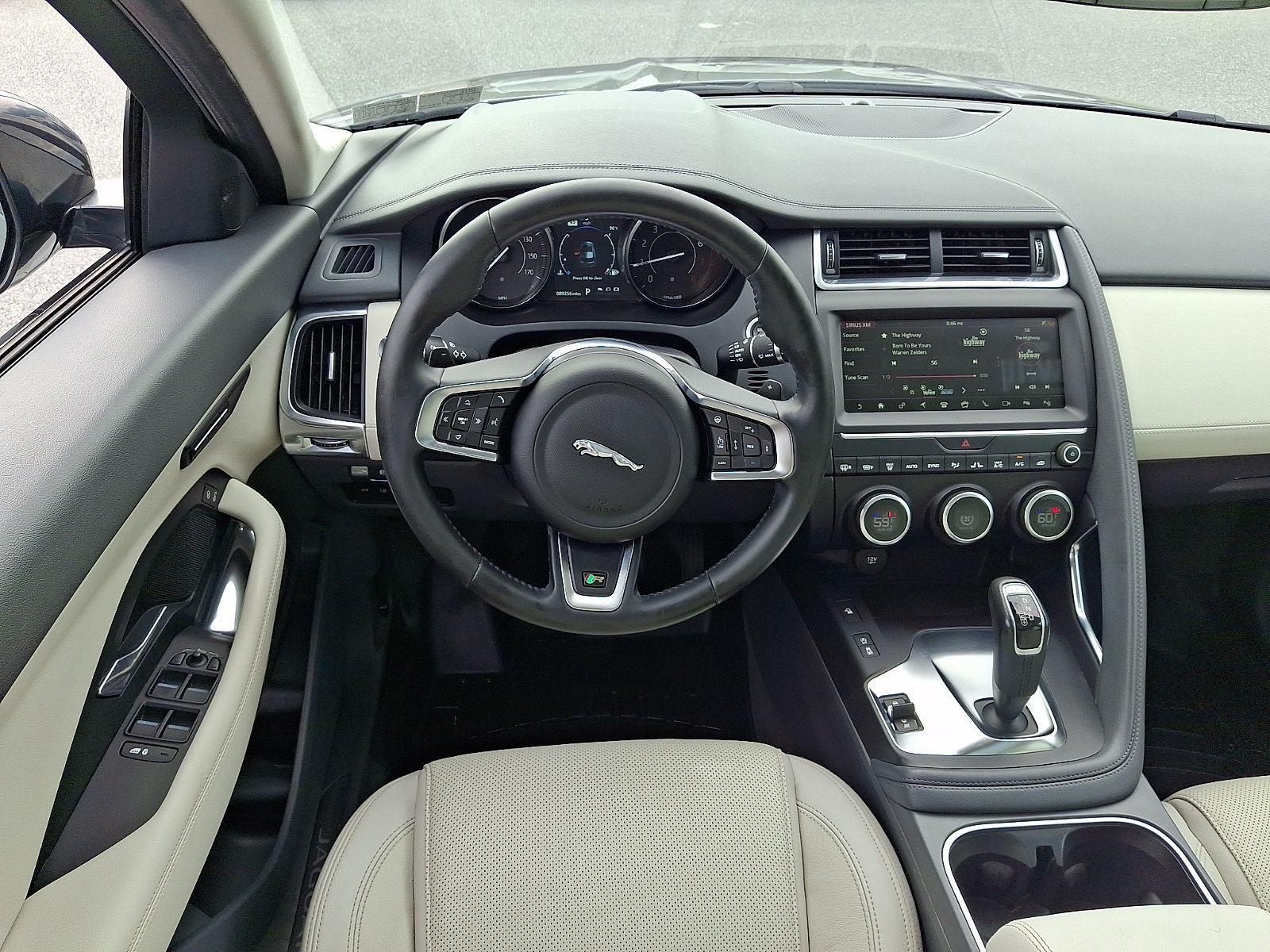 Used 2020 Jaguar E-PACE SE AWD/4WD image 11