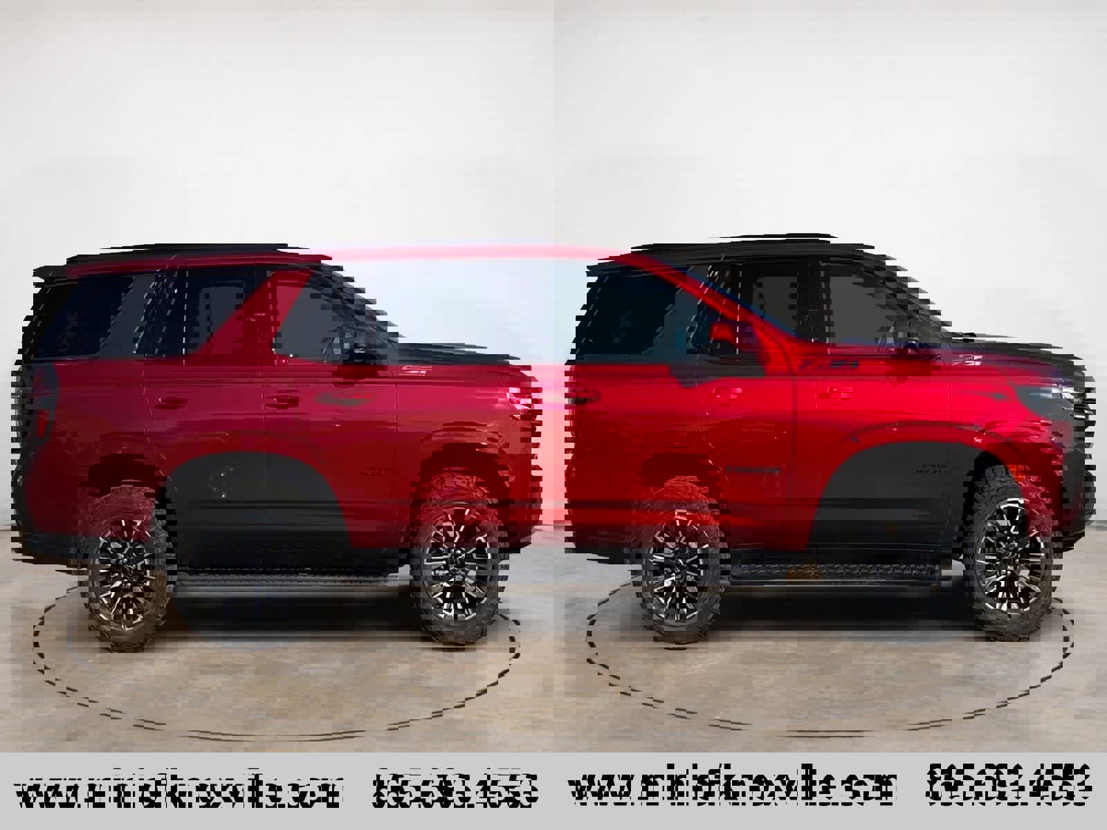 Used 2023 Chevrolet Tahoe Z71 w/ Z71 Off-Road Package image 2