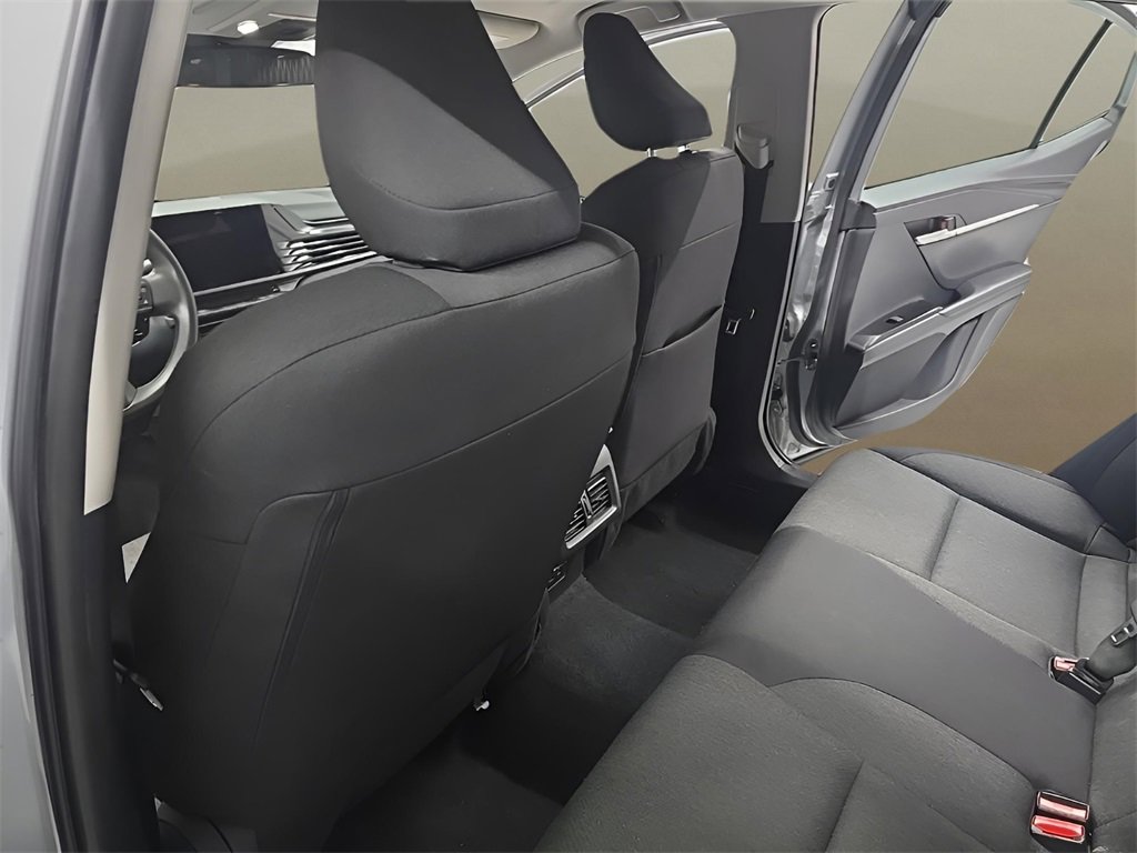 Used 2025 Toyota Camry LE image 14