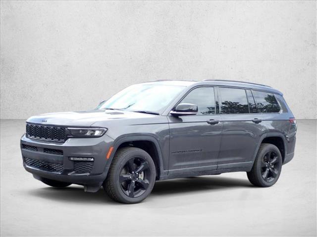 Used 2022 Jeep Grand Cherokee L Limited w/ Black Appearance Package AWD/4WD image 6