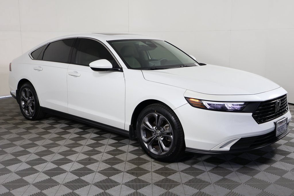 Used 2023 Honda Accord EX video 2